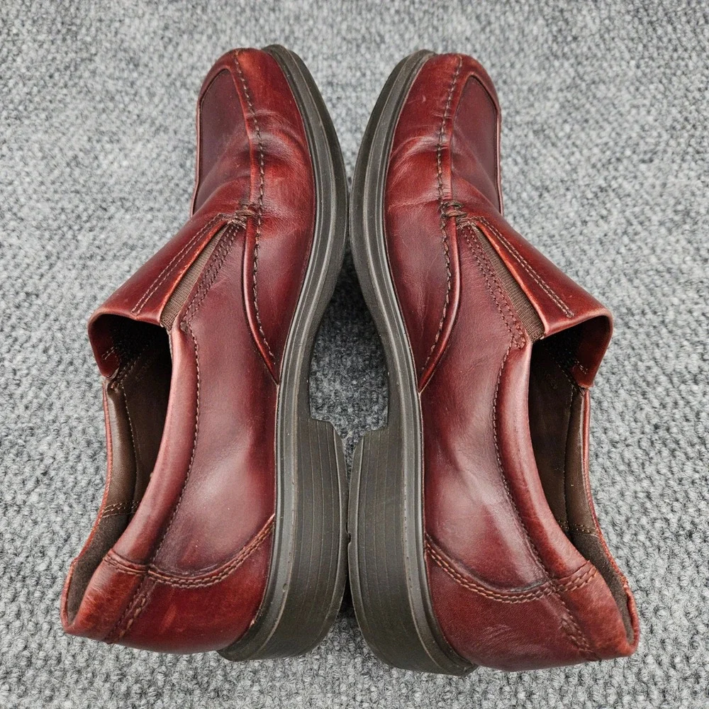 ECCO Helsinki (Men's 42) Burgundy Leather Slip On Loafers Dress Shoes Square Toe